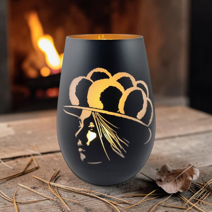 Schwarzwald Gravur black glass windlight with a silhouette of a Black Forest lady wearing a Bollenhut hat.